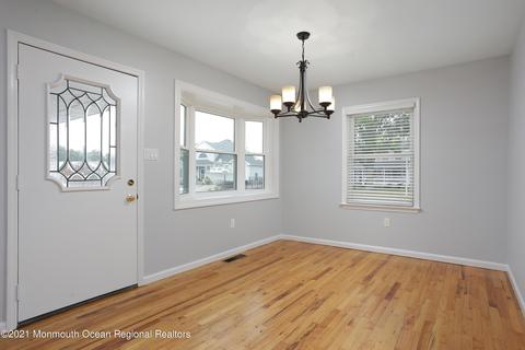 8 Dolphin Ct, Forked River, NJ 08731 photo 8