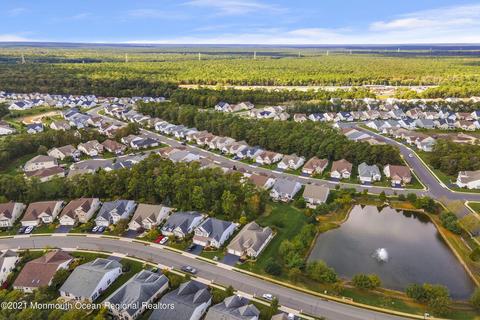 48 Arborridge Dr, Forked River, NJ 08731 photo 6