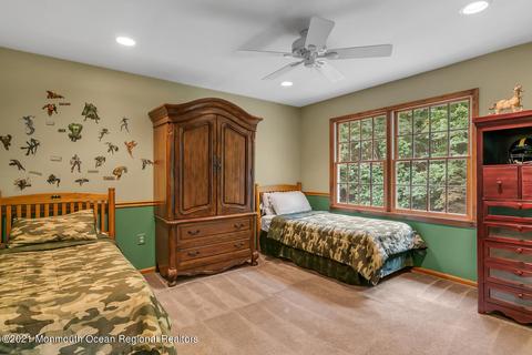 20 Constitution Dr, Middletown, NJ 07748 photo 16