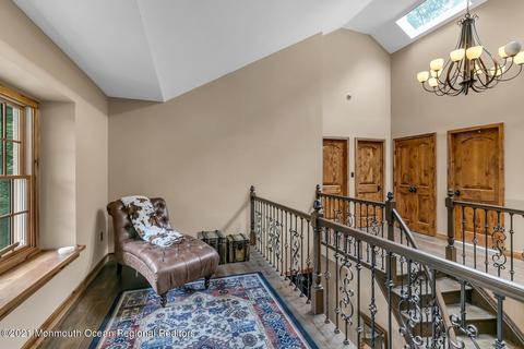 20 Constitution Dr, Middletown, NJ 07748 photo 14