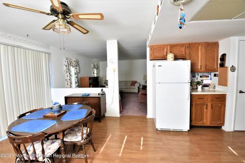 3 Lancaster Ct, Forked River, NJ 08731 photo 4