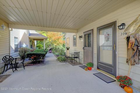 209 Violet Ln, Jackson, NJ 08527 photo 4