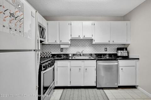 209 Violet Ln, Jackson, NJ 08527 photo 13