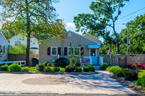 483 Pinecroft Dr, Brick, NJ 08723 photo 1