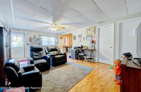 483 Pinecroft Dr, Brick, NJ 08723 photo 9