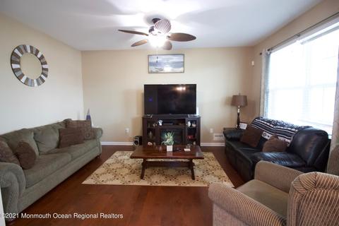727 Drum Point Rd, Brick, NJ 08723 photo 10