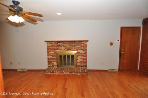 605 Hanover Dr, Wrightstown, NJ 08562 photo 5