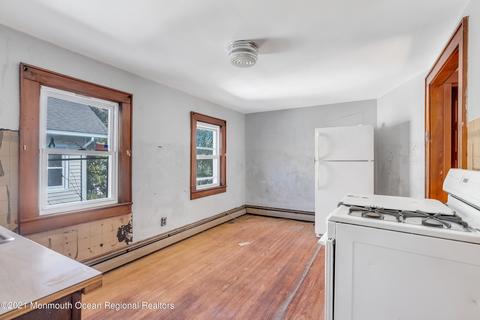 85 Main St, Matawan, NJ 07747 photo 23