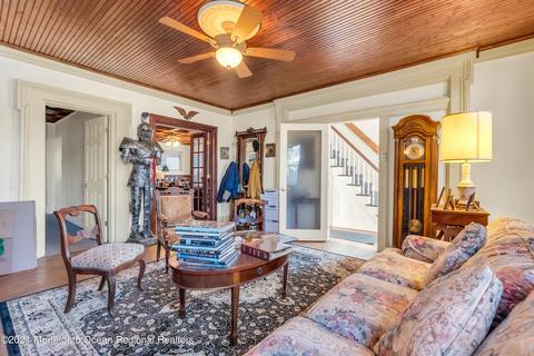 85 Main St, Matawan, NJ 07747 photo 5