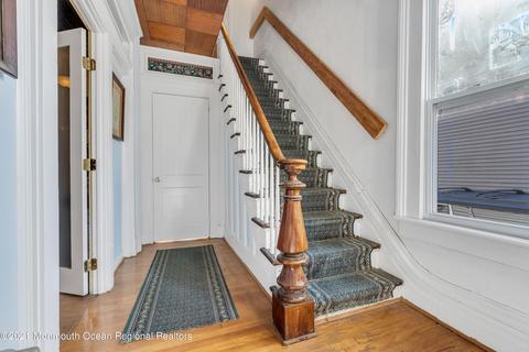 85 Main St, Matawan, NJ 07747 photo 3