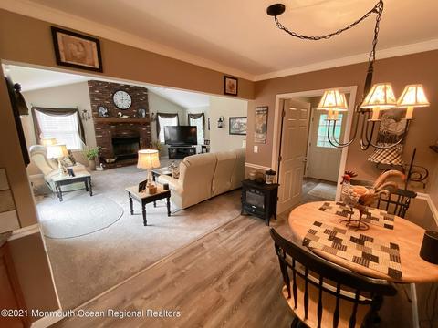 611 W Commodore Blvd, Jackson, NJ 08527 photo 19