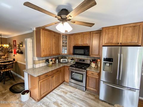 611 W Commodore Blvd, Jackson, NJ 08527 photo 13