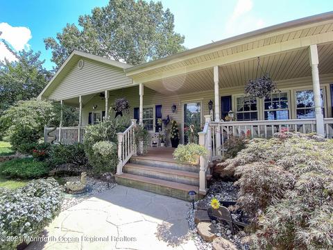 611 W Commodore Blvd, Jackson, NJ 08527 photo 3