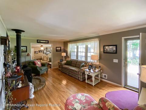 611 W Commodore Blvd, Jackson, NJ 08527 photo 8