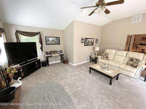 611 W Commodore Blvd, Jackson, NJ 08527 photo 21