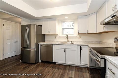 121 Walnut Dr, Spring Lake Heights, NJ 07762 photo 7