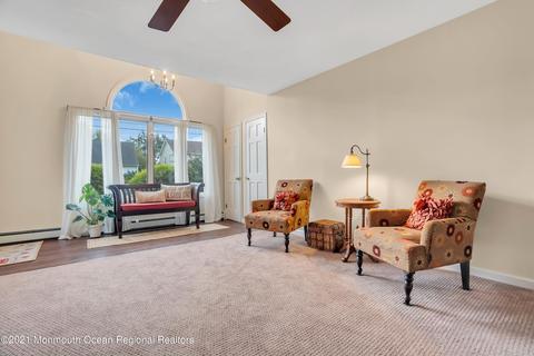 31 Weldon Rd, Matawan, NJ 07747 photo 8