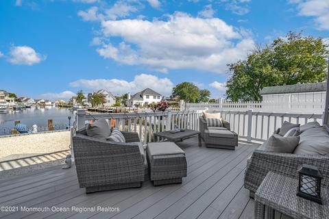 988 Capstan Dr, Forked River, NJ 08731 photo 2