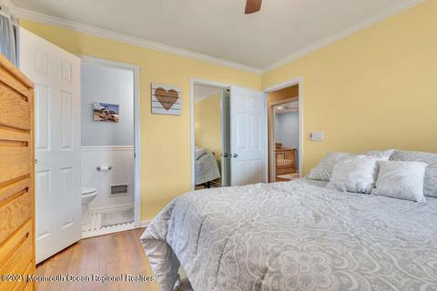9 Macarthur Dr, Matawan, NJ 07747 photo 18