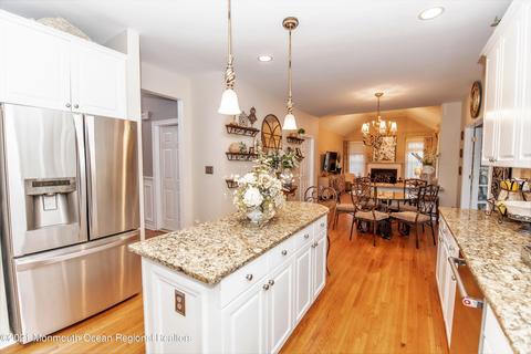 607 Windcrest Ct, Brick, NJ 08724 photo 21