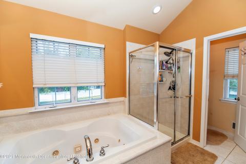 607 Windcrest Ct, Brick, NJ 08724 photo 33