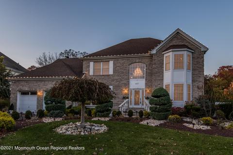 607 Windcrest Ct, Brick, NJ 08724 photo 1