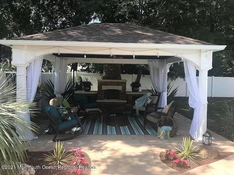 607 Windcrest Ct, Brick, NJ 08724 photo 3