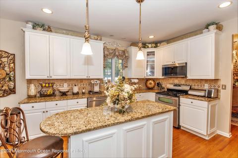607 Windcrest Ct, Brick, NJ 08724 photo 19
