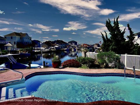 1200 Capstan Dr, Forked River, NJ 08731 photo 2