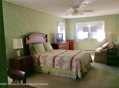 17 Phillips Rd, Brick, NJ 08724 photo 15