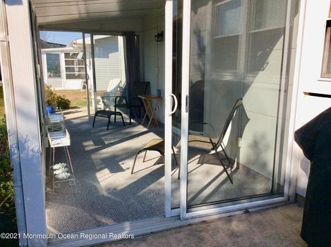 17 Phillips Rd, Brick, NJ 08724 photo 22