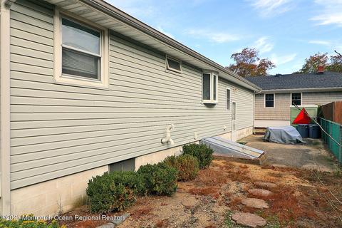 241 Davis Ave, Forked River, NJ 08731 photo 4