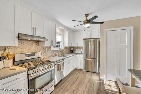 39 Bramble Ln, Matawan, NJ 07747 photo 9