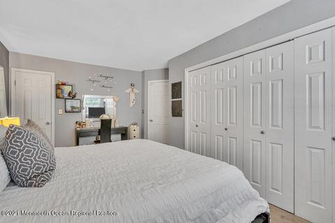 39 Bramble Ln, Matawan, NJ 07747 photo 13