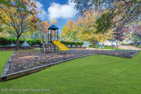 39 Bramble Ln, Matawan, NJ 07747 photo 27