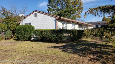 203 Pine Tree Dr, Brick, NJ 08723 photo 32