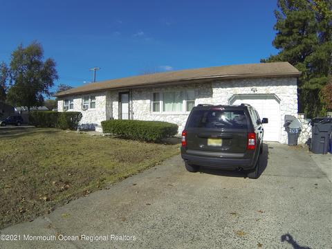 203 Pine Tree Dr, Brick, NJ 08723 photo 4