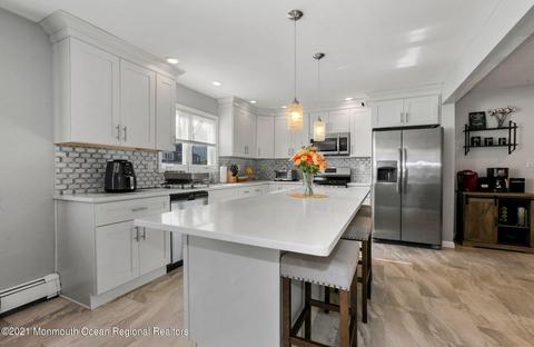 13 Birch Ter, Parlin, NJ 08859 photo 6
