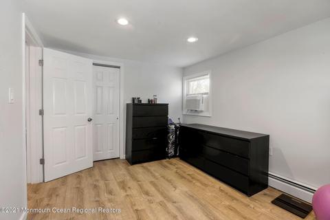 13 Birch Ter, Parlin, NJ 08859 photo 28