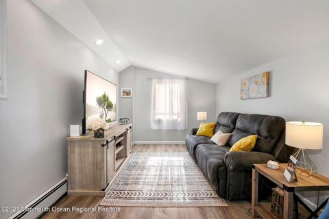 13 Birch Ter, Parlin, NJ 08859 photo 17