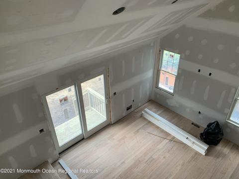 44 Maple St, Waretown, NJ 08758 photo 4