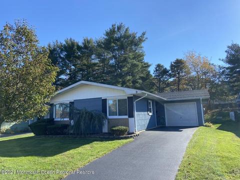 3 Robinson Rd, Brick, NJ 08724 photo 1