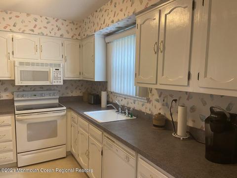 3 Robinson Rd, Brick, NJ 08724 photo 16