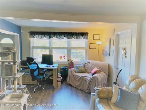 16 Oak St, Waretown, NJ 08758 photo 4
