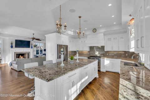 370 Ocean Ave, Sea Bright, NJ 07760 photo 22