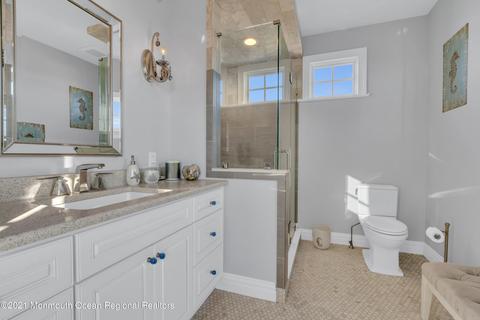 370 Ocean Ave, Sea Bright, NJ 07760 photo 59