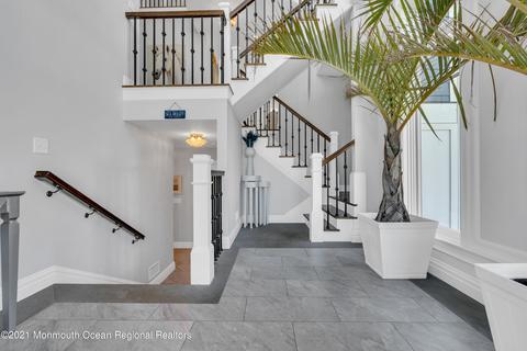 370 Ocean Ave, Sea Bright, NJ 07760 photo 13