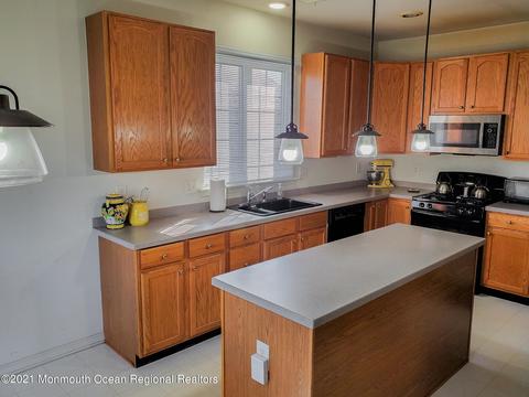 5 Pancoast Rd, Waretown, NJ 08758 photo 12