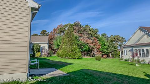 5 Pancoast Rd, Waretown, NJ 08758 photo 4