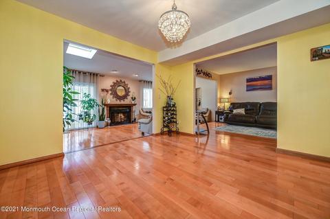 136 Redpine Loop, Old Bridge, NJ 08857 photo 15